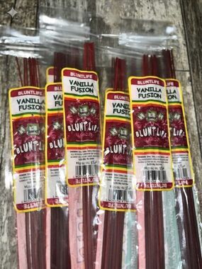 BluntLife Jumbo 19 Inch Incense Sticks Vanilla Fusion 30 Stick Bundle
